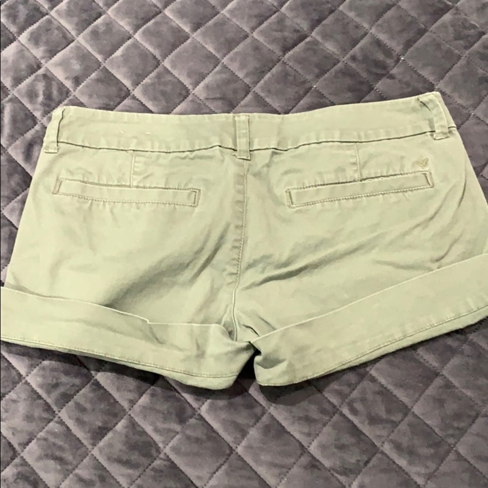4 pairs of american eagle shorts - Picture 8 of 16
